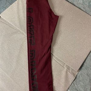 Burgundy leggings